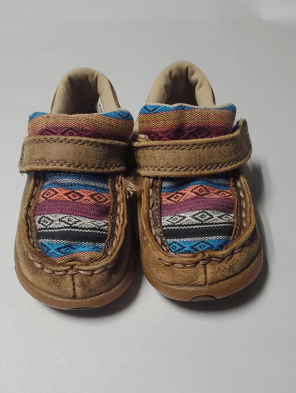 Twisted X Unisex Infant Driving Brown Moccasin Shoe with Colorful Woven Accent 7